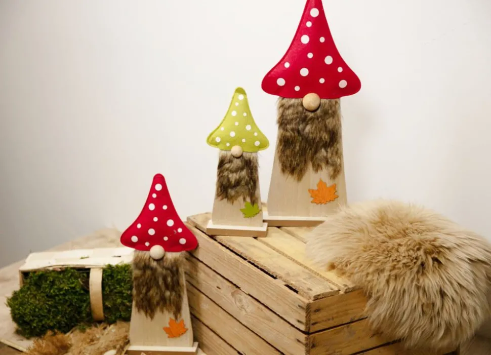 Holzdeko Herbstwichtel 41Cm