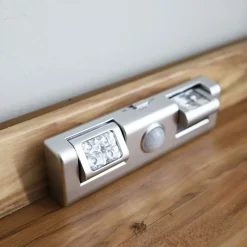 Led-Lichtleiste Mit Bewegungsmelder 8 Leds Kaltweis